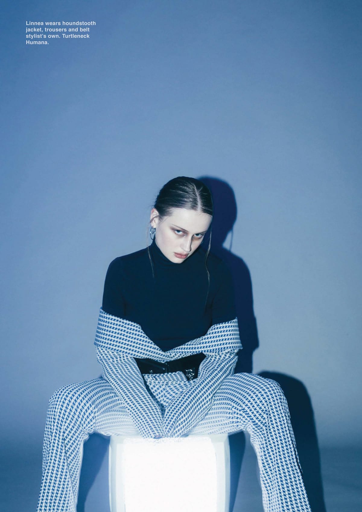 DEW Mag Issue 23, makeup by Jessica de la Torre (image 6 of 12)