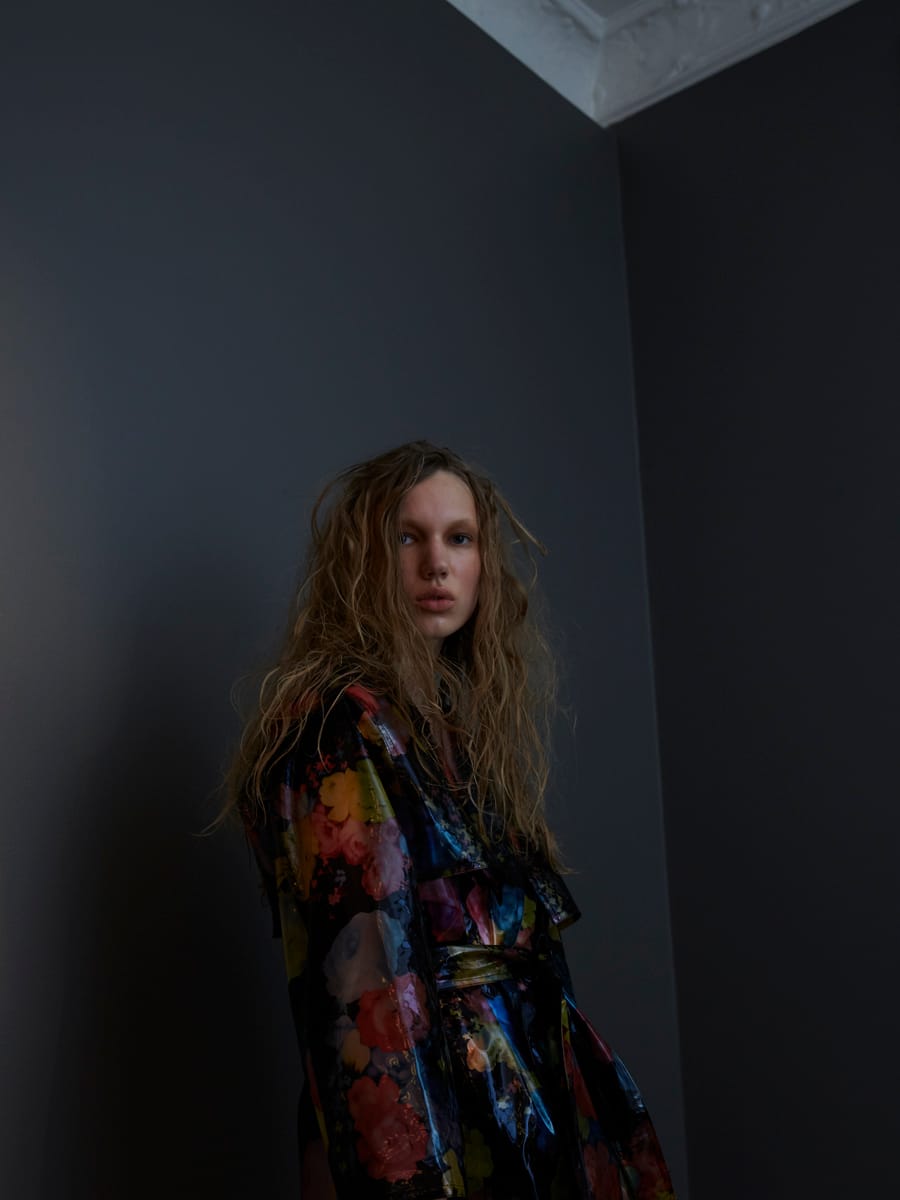 The Sun for Revs Mag, makeup by Jessica de la Torre (image 5 of 5)